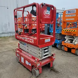 2017 MEC 1330SE Scissor Lift