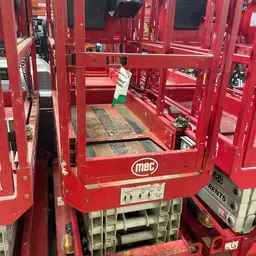 2017 MEC 1330SE Scissor Lift
