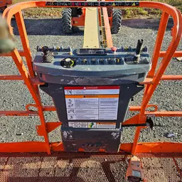 2015 JLG 800S Boom Lift