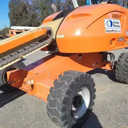 2014 JLG 400S Boom Lift