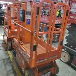 2019 Snorkel TM16E Self-Propelled One-Person Lift