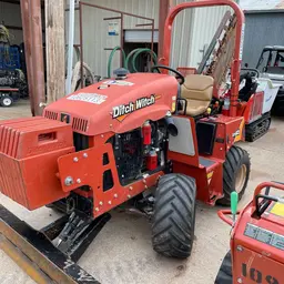 2017 Ditch Witch RT45 Ride-On Trencher