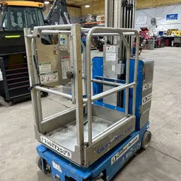 2017 Genie GR-20 Self-Propelled One-Person Lift