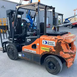2016 Doosan D35S-7 Warehouse Forklift