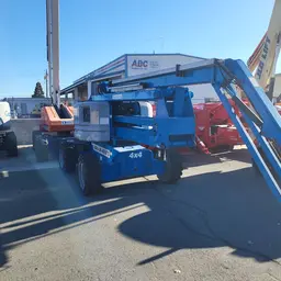 2014 Genie Z-60/34 Articulating Boom Lift
