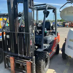 2022 Toyota 50-8FGU25 LP Warehouse Forklift
