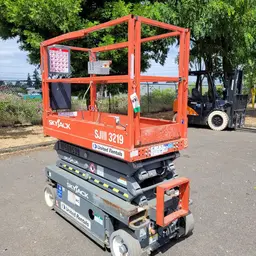 2016 Skyjack SJIII3219 Scissor Lift