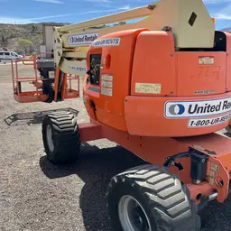 2014 JLG 450AJ Articulating Boom Lift