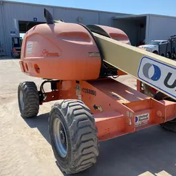 2014 JLG 400S Boom Lift
