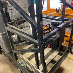 2017 JLG 20MVL Self-Propelled One-Person Lift
