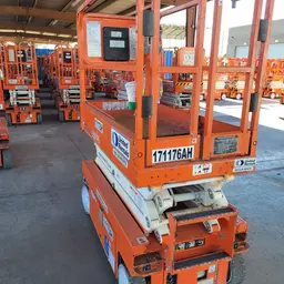 2016 Snorkel S3219E Scissor Lift