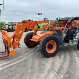 2013 XTREME XR842 Forklift
