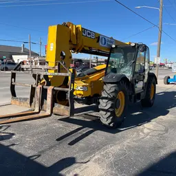 2015 JCB 507-42 Forklift