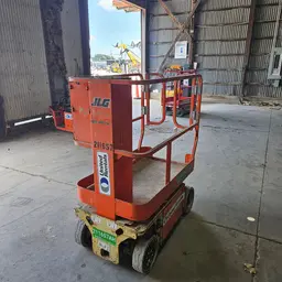 2018 JLG 1230ES Self-Propelled One-Person Lift