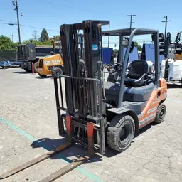 2017 Toyota 8FGU25 Warehouse Forklift