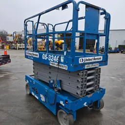 2016 Genie GS-3246 Scissor Lift