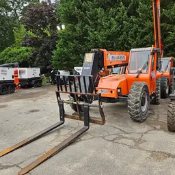 2016 SKYTRAK 6042 Forklift