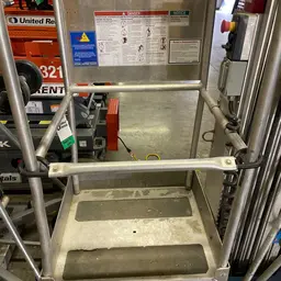 2018 Genie AWP-36SDC Pusharound Lift