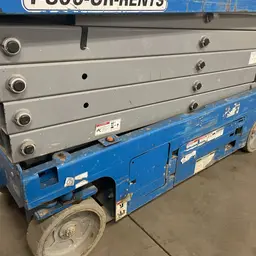 2017 Genie GS-3232 Scissor Lift