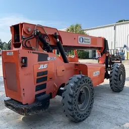 2016 SKYTRAK 6042 Forklift