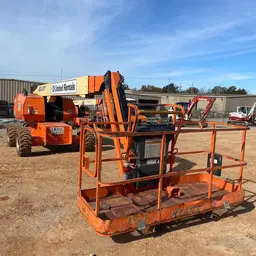2017 JLG 660SJ Boom Lift
