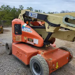 2012 JLG E400AJPN Articulating Boom Lift