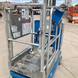 2016 Genie GR-20 Self-Propelled One-Person Lift