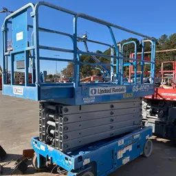 2018 Genie GS-4047 Scissor Lift