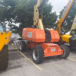2017 JLG 860SJ Boom Lift