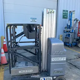 2017 JLG 20MVL Self-Propelled One-Person Lift