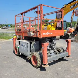 2014 Skyjack SJ6832RT Rough Terrain Scissor Lift