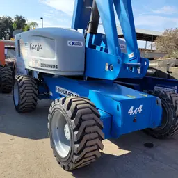2015 Genie S-80X Boom Lift