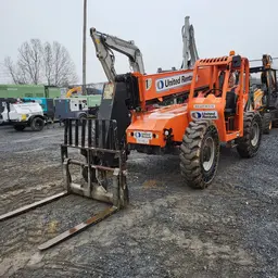2016 SKYTRAK 6042 Forklift