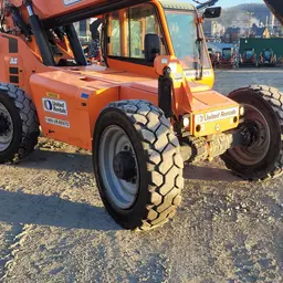 2016 SKYTRAK 8042 Forklift