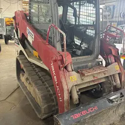 2017 Takeuchi TL10V2-CR Track Loader