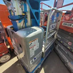 2016 Genie GR-12 Self-Propelled One-Person Lift