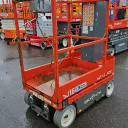 2018 Skyjack SJ16 Self-Propelled One-Person Lift