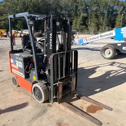 2018 Toyota 8FBCU25 Warehouse Forklift