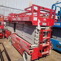 2017 MEC 4046SE Scissor Lift