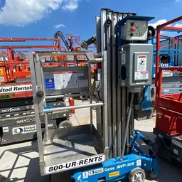 2018 Genie AWP-30SDC Pusharound Lift