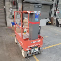2018 Skyjack SJ12 Self-Propelled One-Person Lift