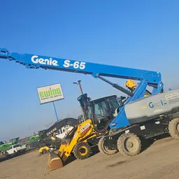 2017 Genie S-65 Boom Lift