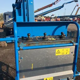 2013 Genie Z-60/34 Articulating Boom Lift