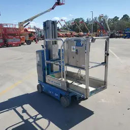 2016 Genie GR-20 Self-Propelled One-Person Lift