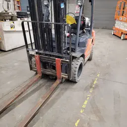 2018 Toyota 8FGU25 Warehouse Forklift
