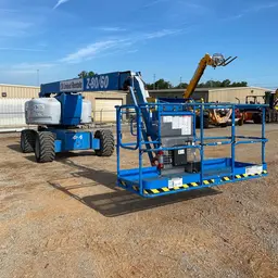 2014 Genie Z-80/60J Articulating Boom Lift