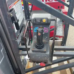 2017 JLG 20MVL Self-Propelled One-Person Lift