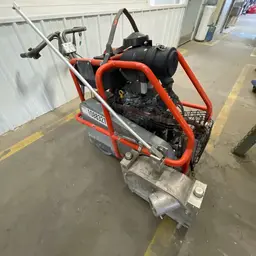 2018 Husqvarna SOFF CUT 4000 Street Saw/Blade