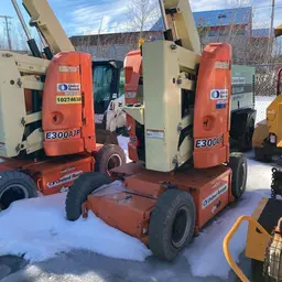 2014 JLG E300AJP Articulating Boom Lift