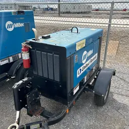 2020 Miller Welders Big Blue 300R Welder